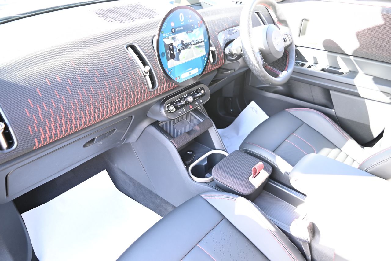 U25 MINI John Cooper Works Countryman ALL4