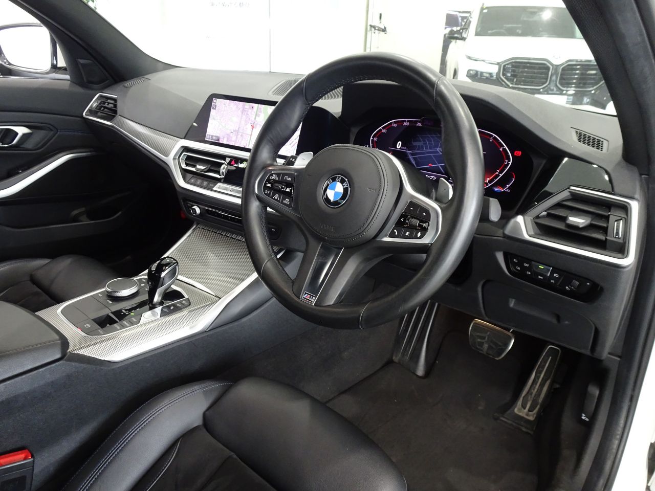 G20 320i Saloon RHD TU
