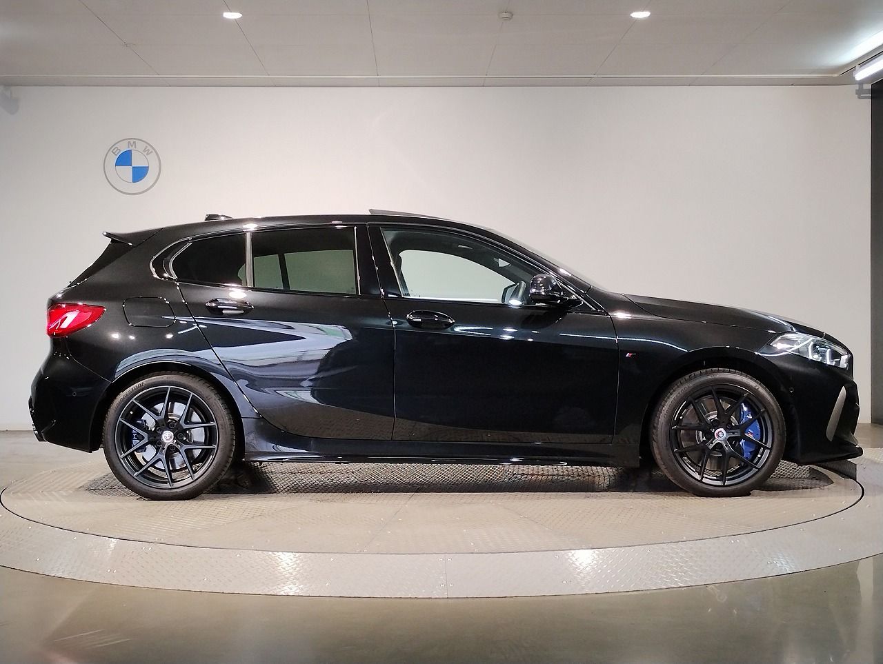 F40 M135i xDrive Sports Hatch 5-door B48 2.0i