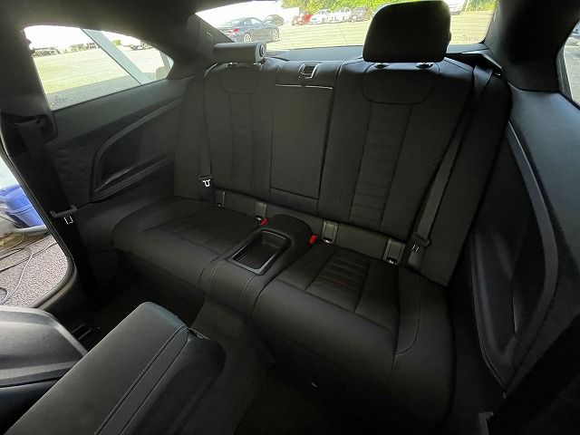 G42 220i Coupe