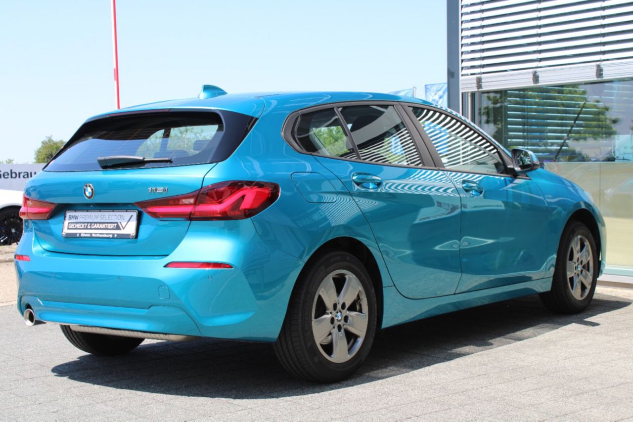 BMW 118