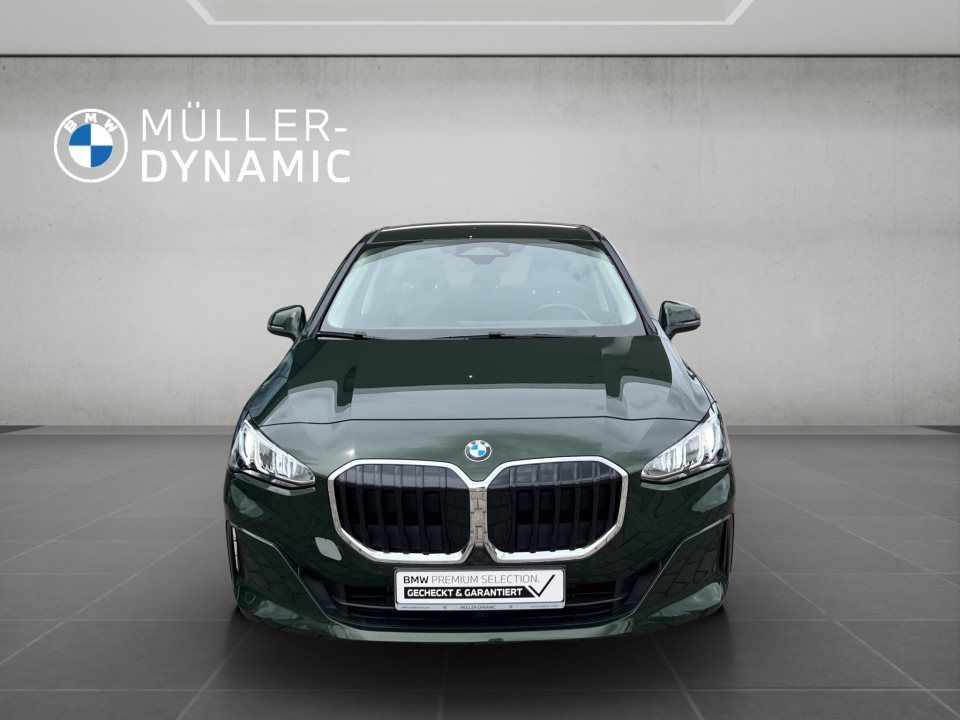 BMW 218