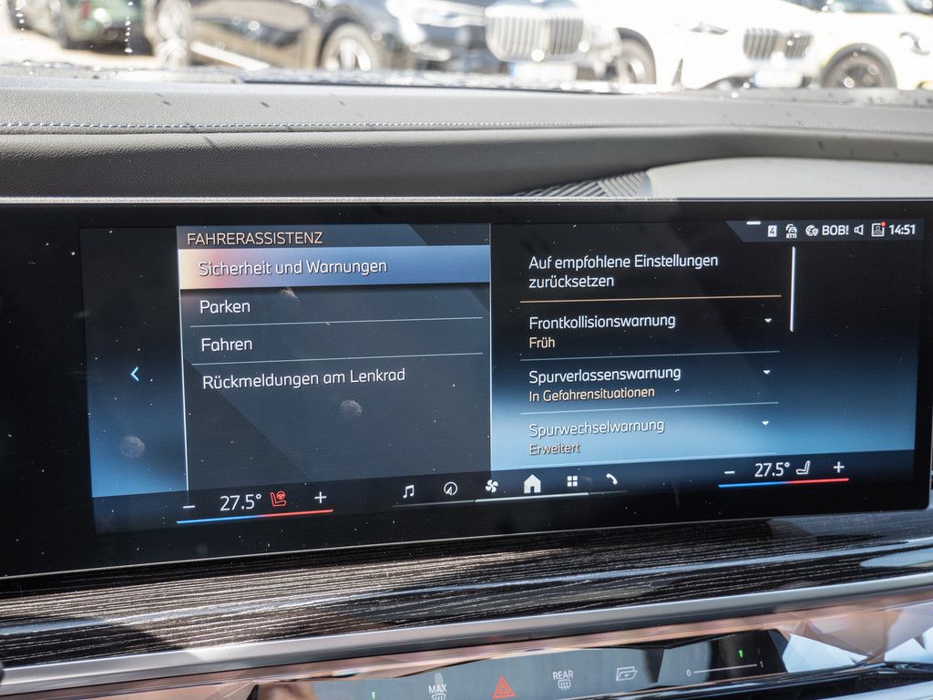 BMW 740