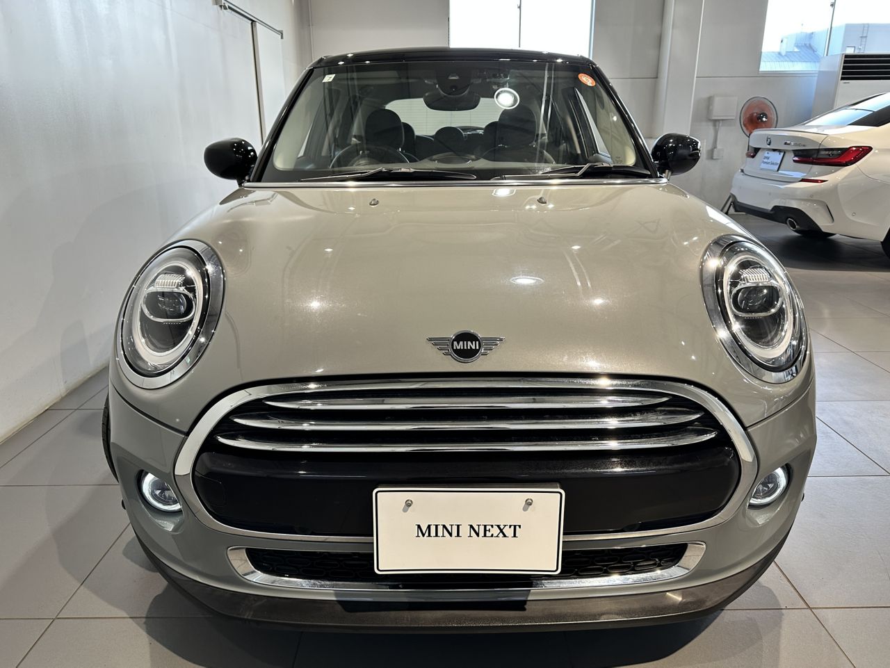 F55 MINI Cooper 5-Door Hatch LCI