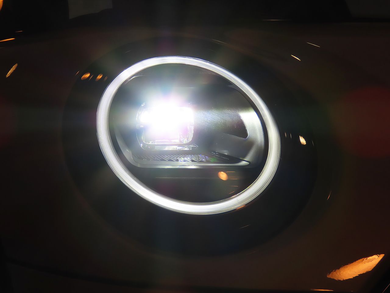F66 MINI Cooper C 3Dr