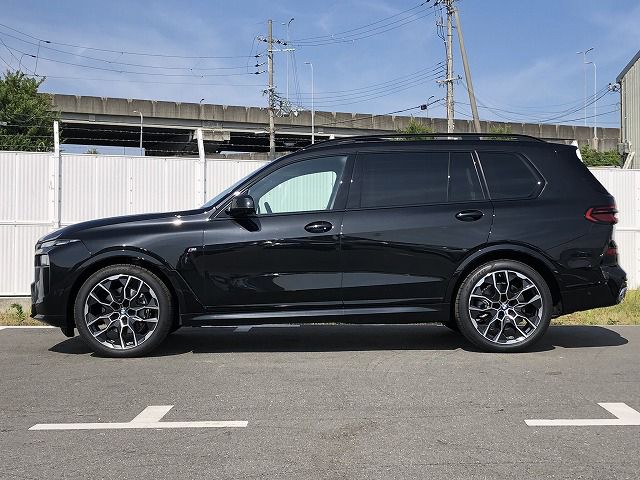 X7 xDrive40d RHD US