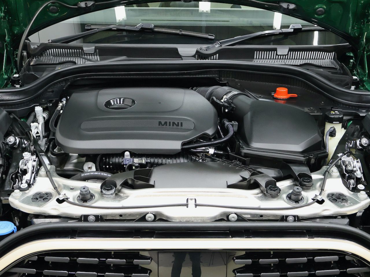 F66 MINI Cooper C 3Dr