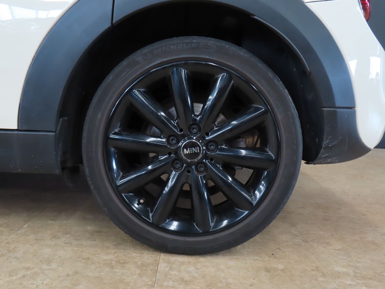 F55 COOPER S D(AT)