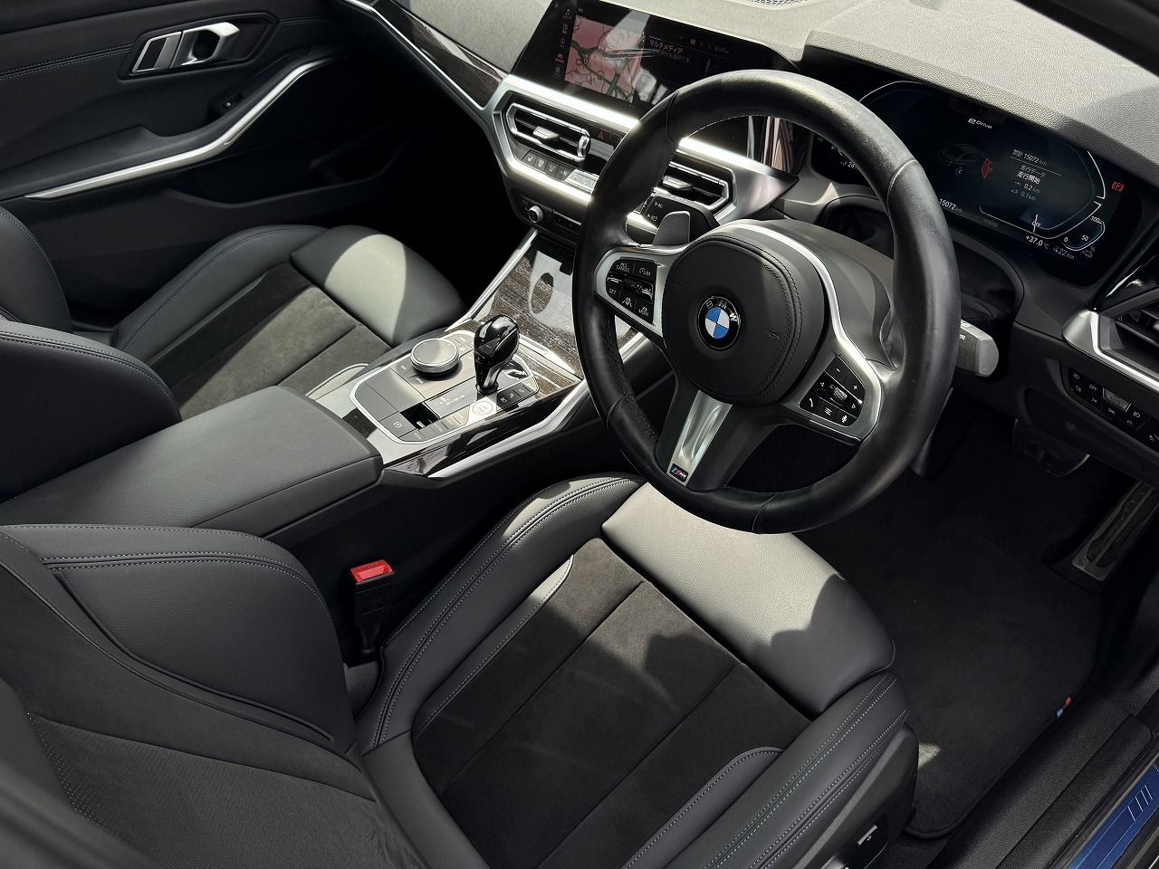 G20 330e Saloon RHD MX