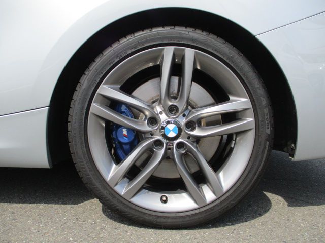 220I CABRIOLET RHD