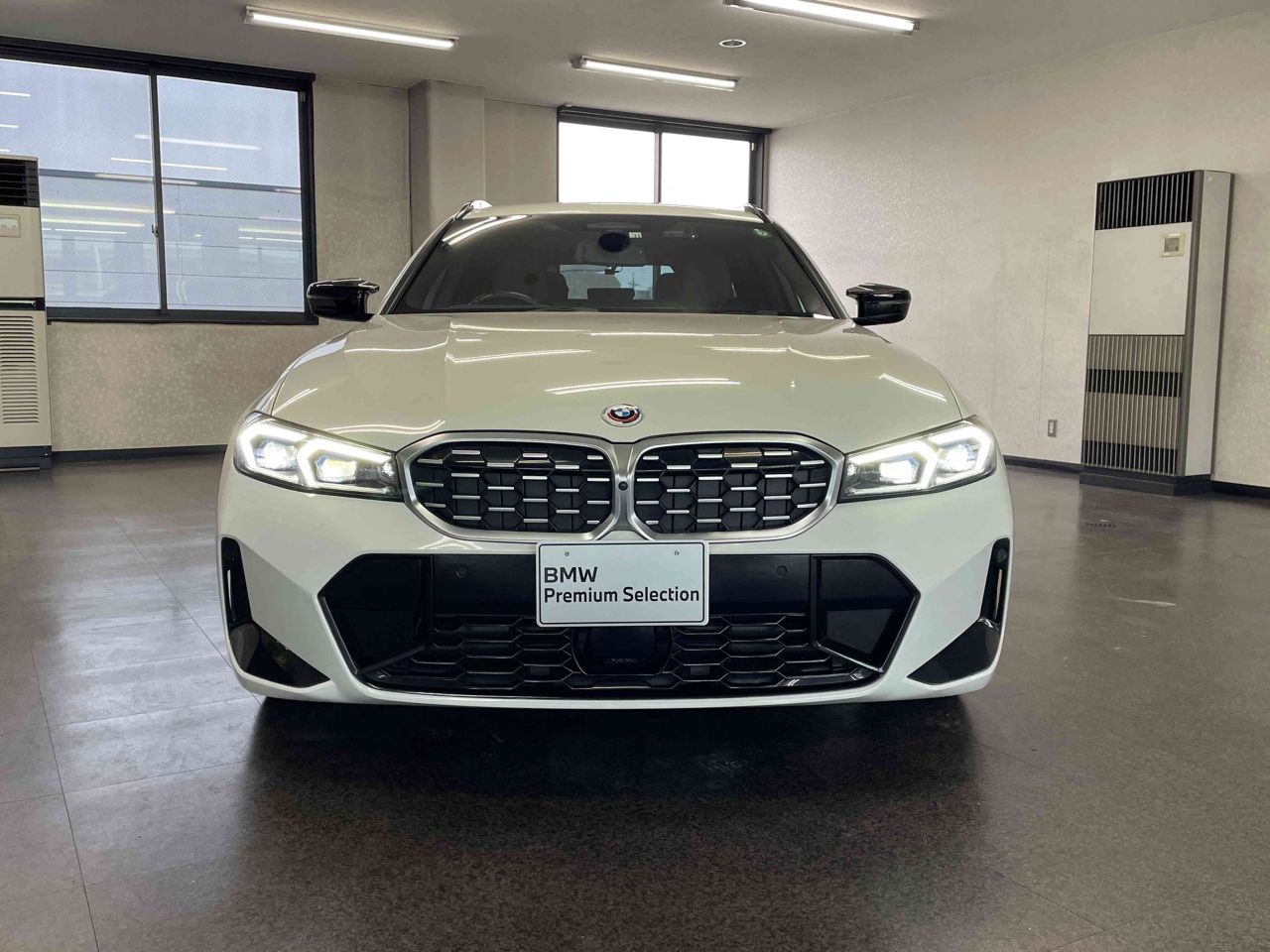 G21 M340i xDrive Touring LCI RHD