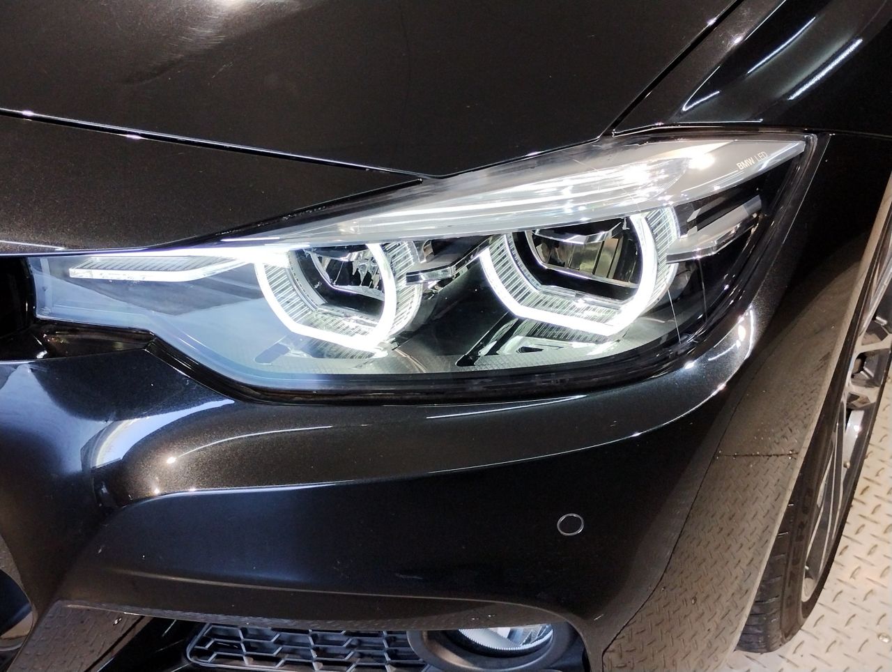 320D TOURING RHD