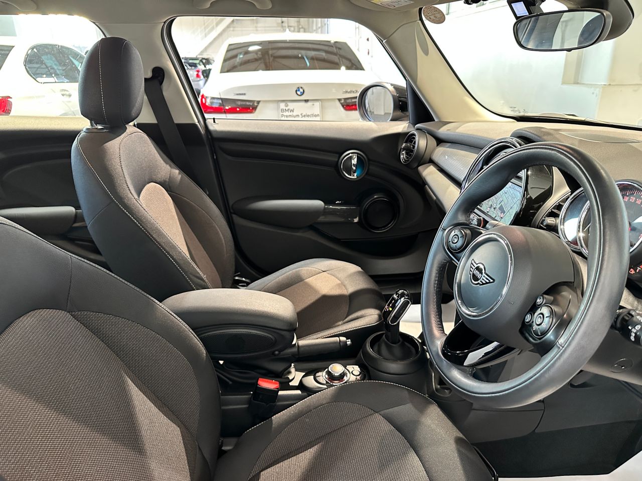 F55 MINI Cooper 5-Door Hatch LCI