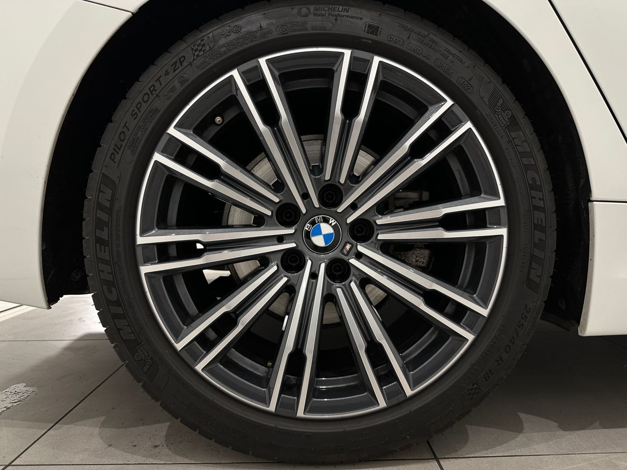 G21 318i Touring