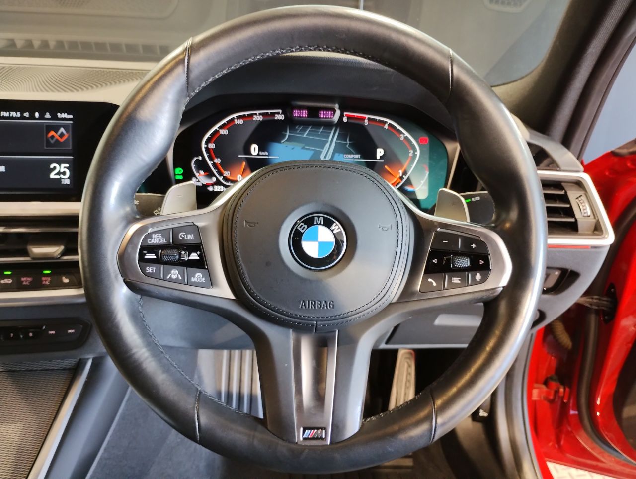 G20 320d xDrive RHD Saloon