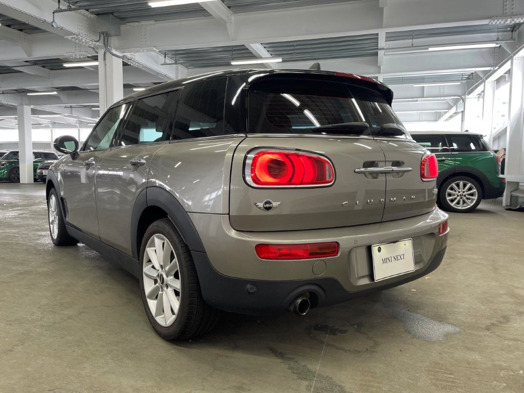 MINI COOPER CLUBMAN