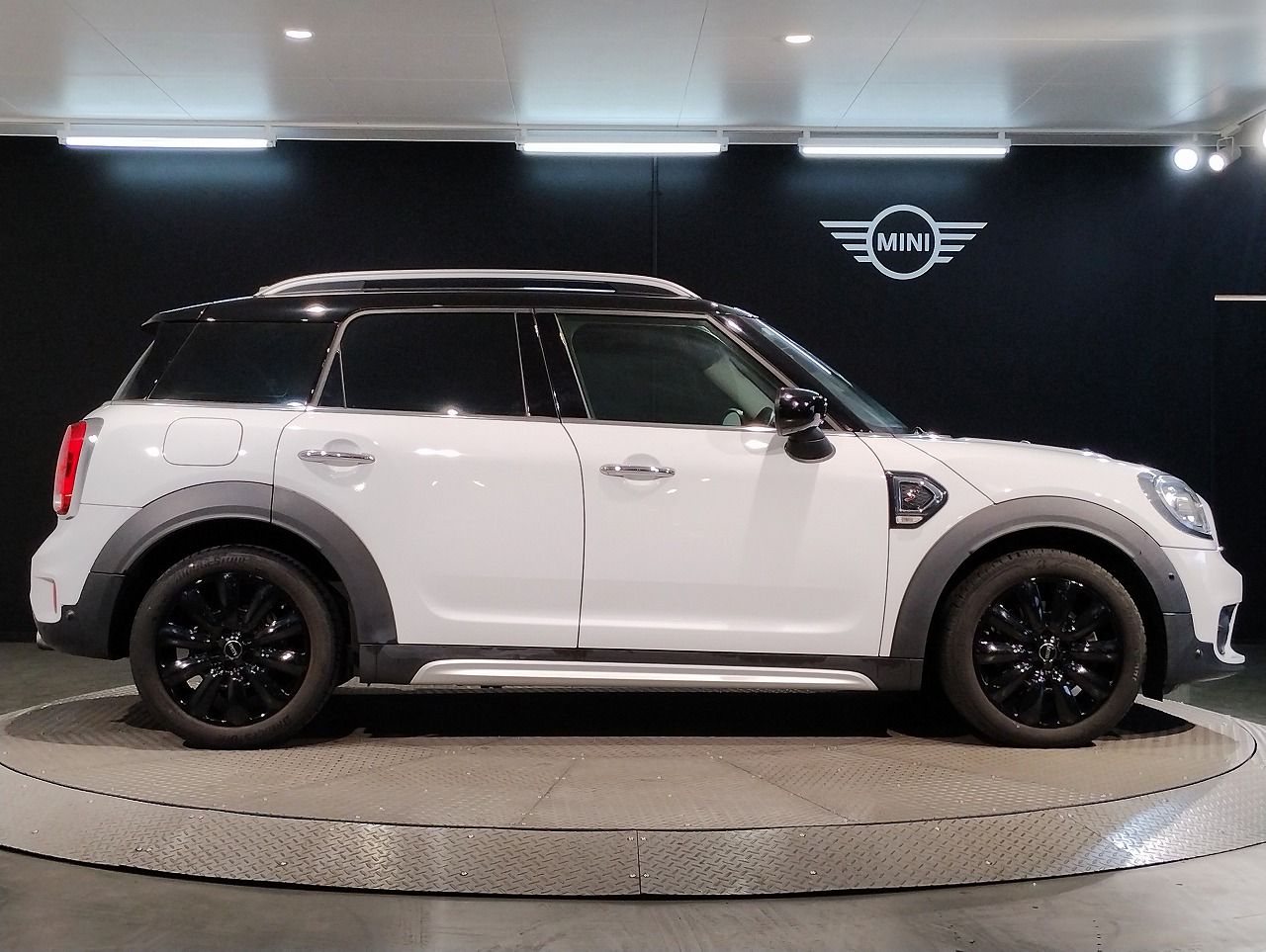 F60 MINI Cooper S Countryman