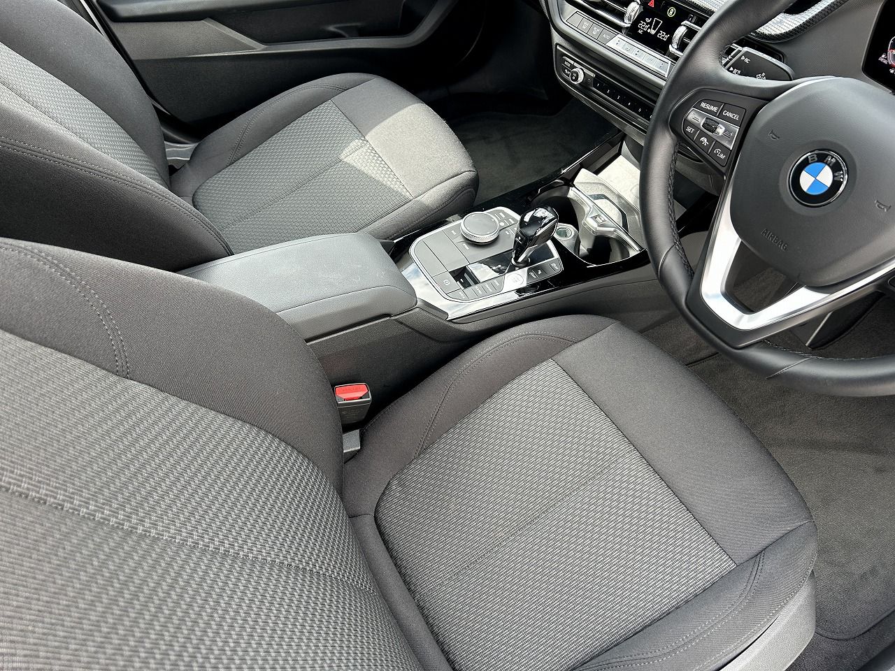 F40 118d Sports Hatch 5-door B47 2.0d