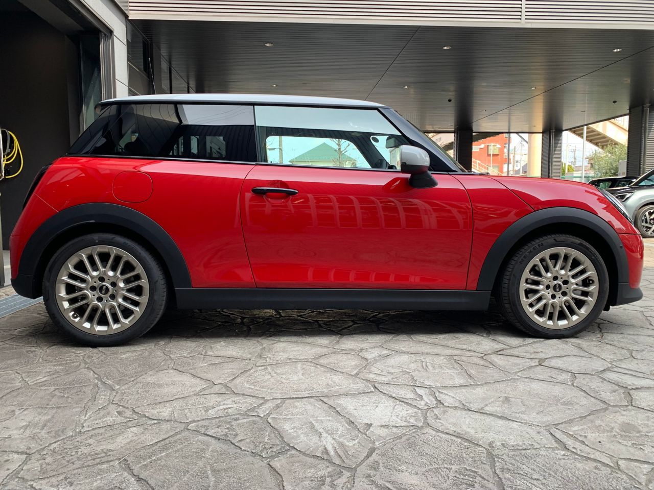 F66 MINI Cooper C 3Dr