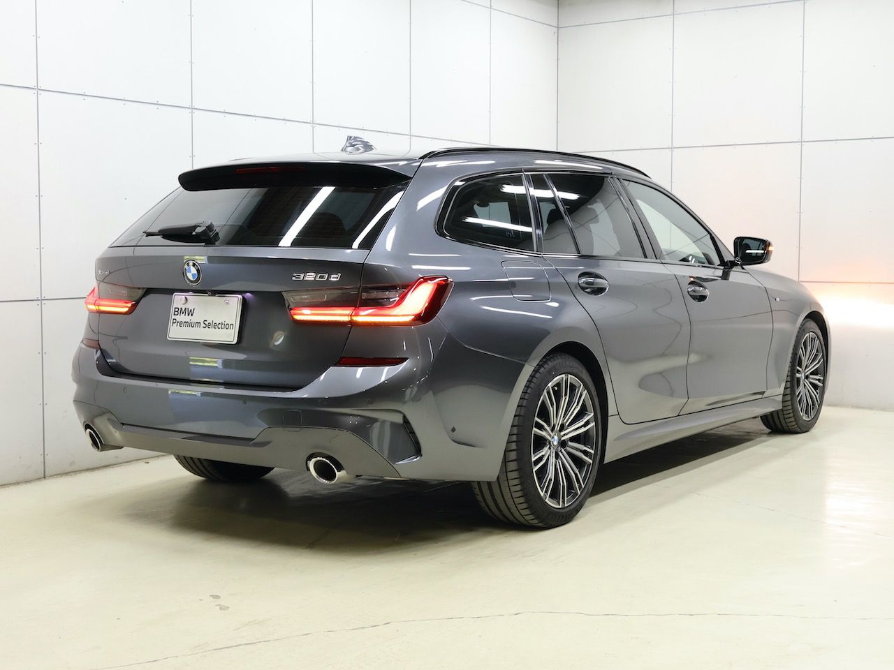 G21 320d xDrive Touring RHD