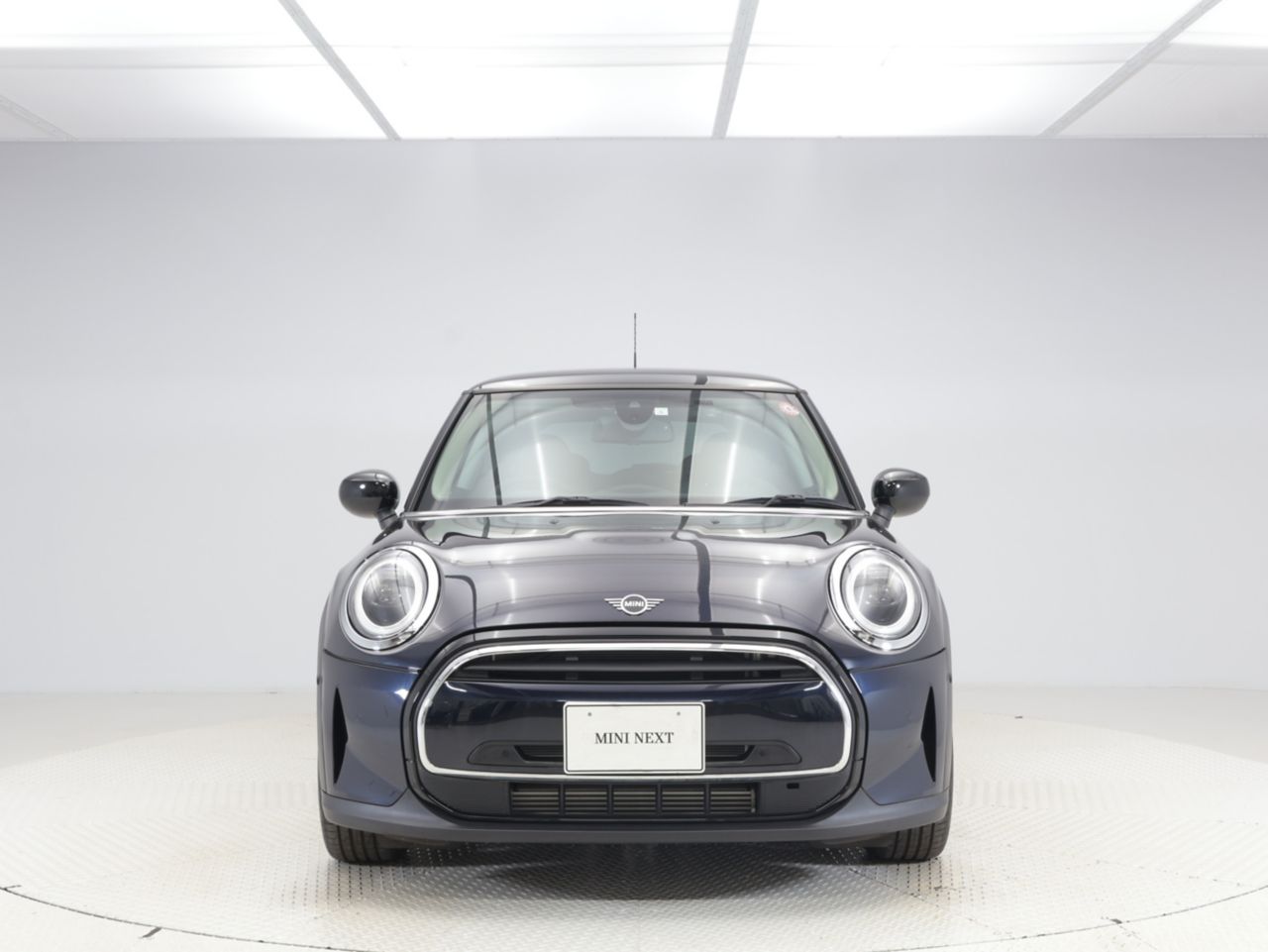 MINI Cooper F56 RHD