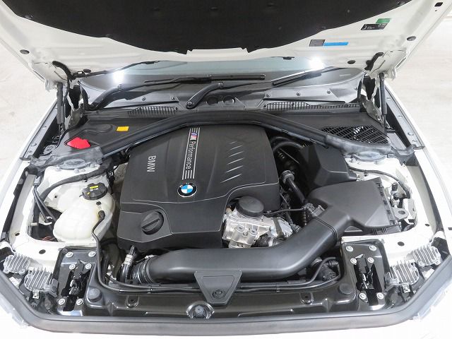 M235I COUPE RHD