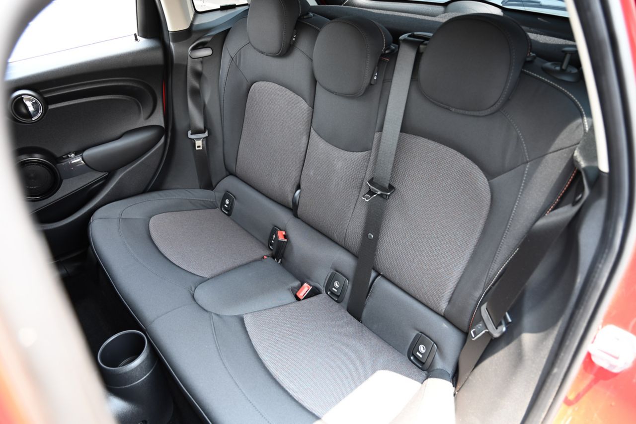 F55 MINI Cooper 5-Door Hatch LCI