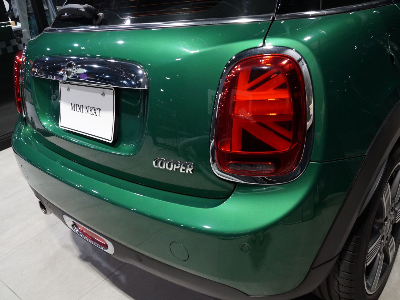 F55 MINI Cooper 5-Door Hatch LCI