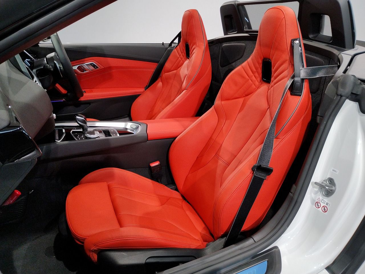 G29 z4 sDrive20i RHD
