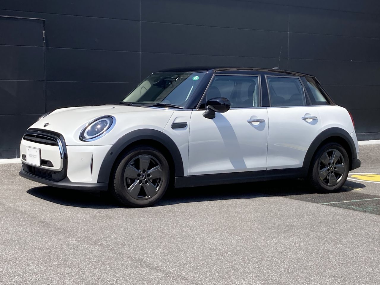MINI COOPER D 5 DOOR.