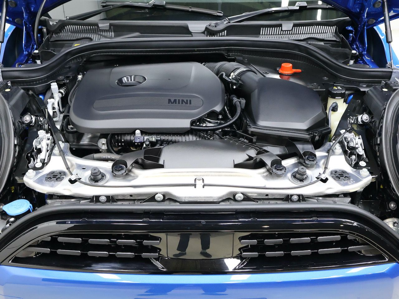 F66 MINI Cooper C 3Dr