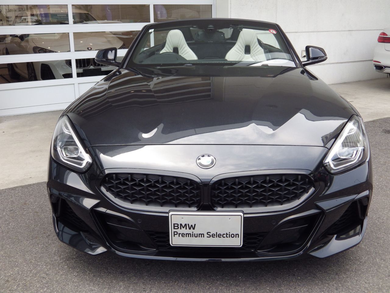 G29 Z4 M40i RHD