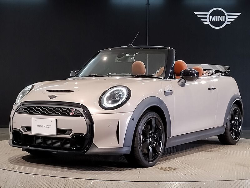 MINI Cooper S Convertible RHD