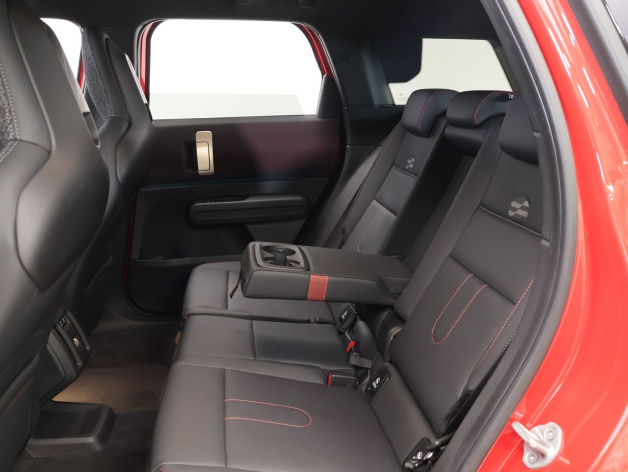U25 MINI John Cooper Works Countryman ALL4