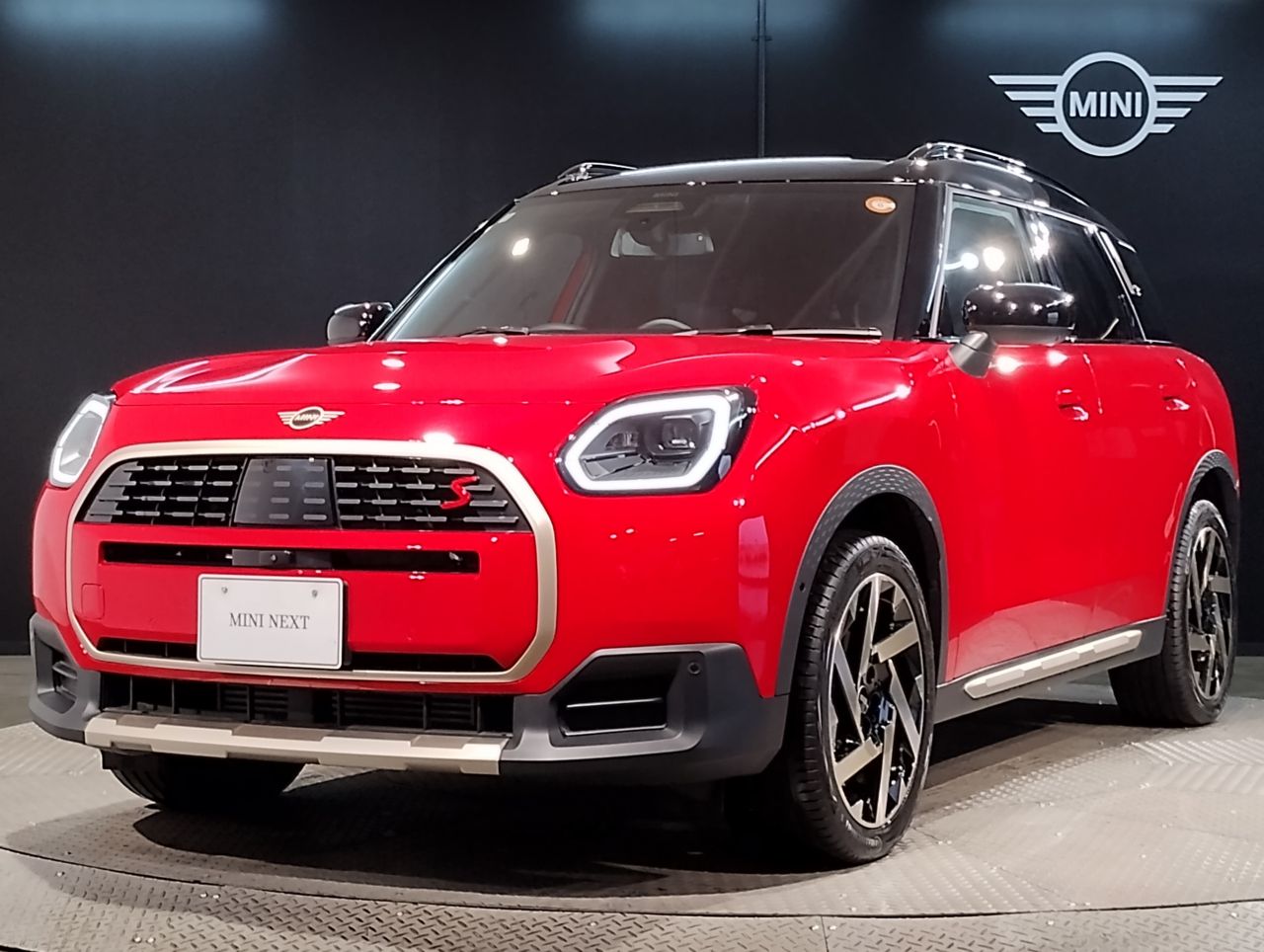 THE NEW MINI COUNTRYMAN S ALL4