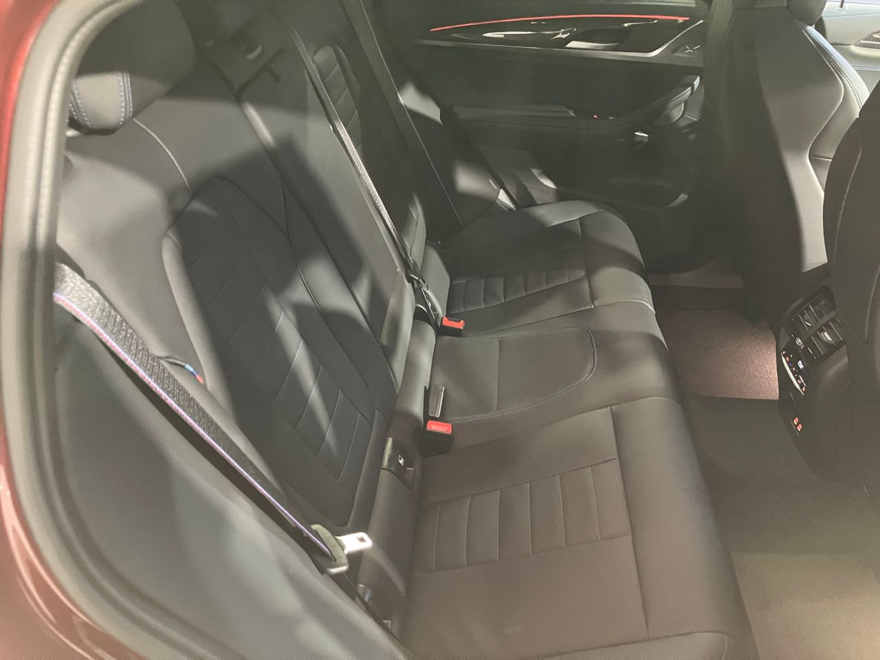 G02 X4 M40i RHD LCI