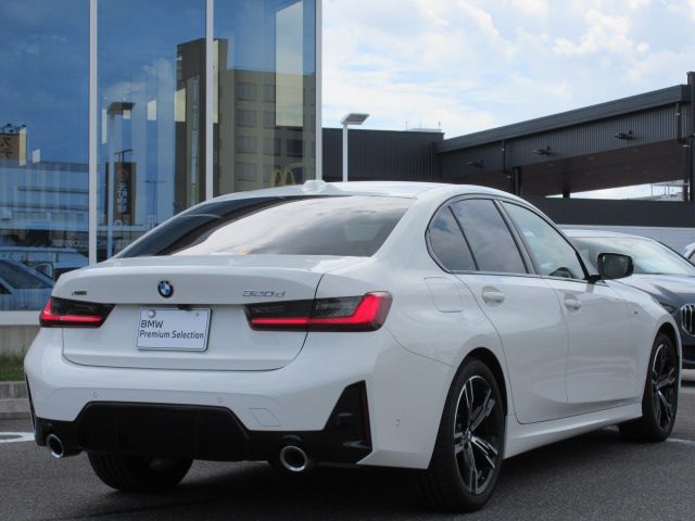 320d xDrive Berline RHD