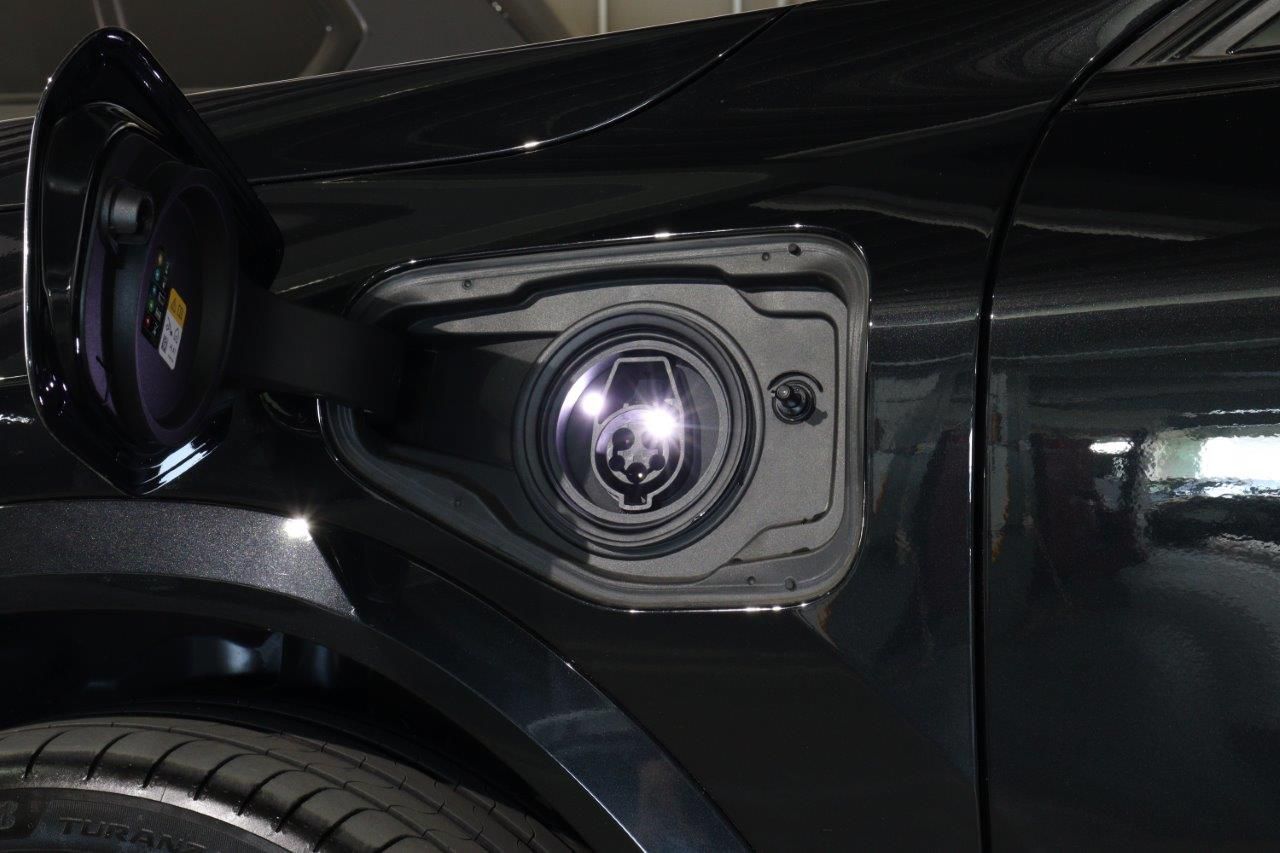 iX2 xDrive30 MSP