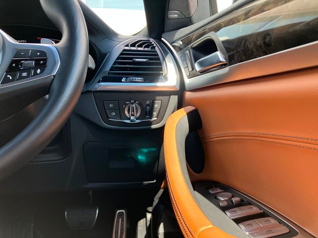 X4 M40i RHD