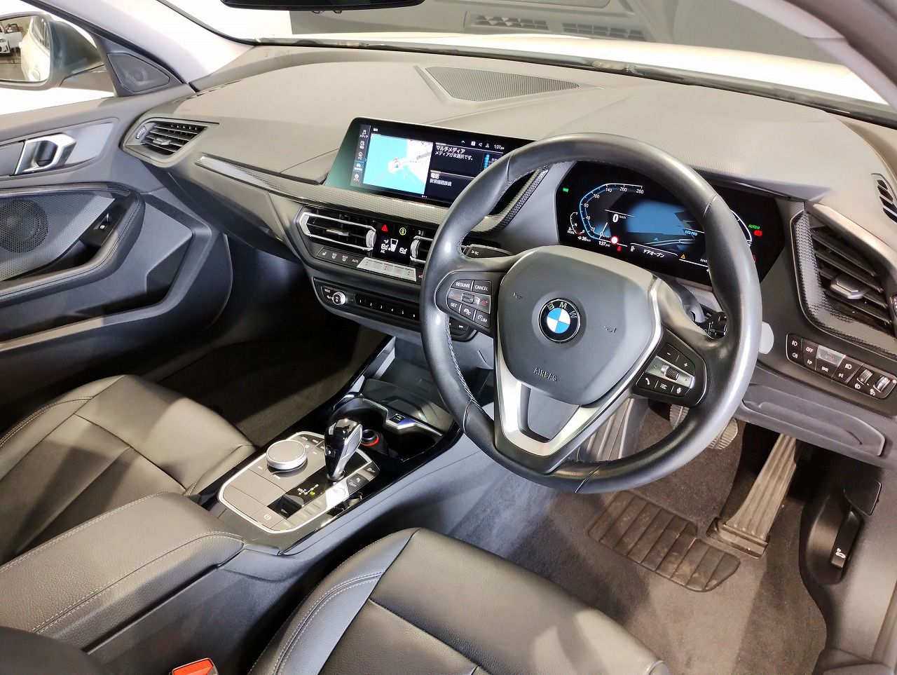 F40 118d Sports Hatch 5-door B47 2.0d