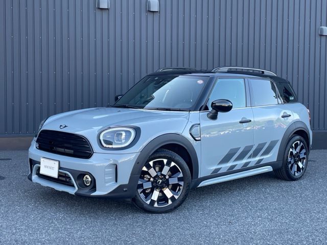 MINI COOPER D CROSSOVER UNTAMED EDITION.