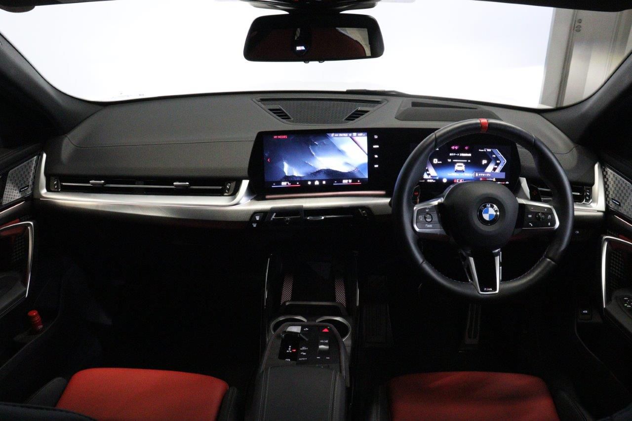 X2 M35i xDrive RHD