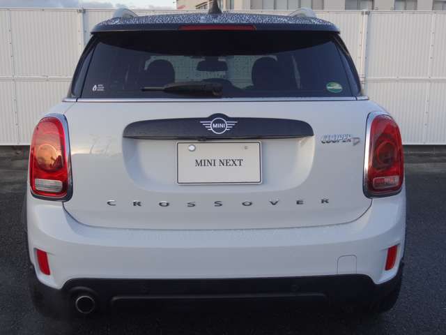 MINI CROSSOVER COOPER D