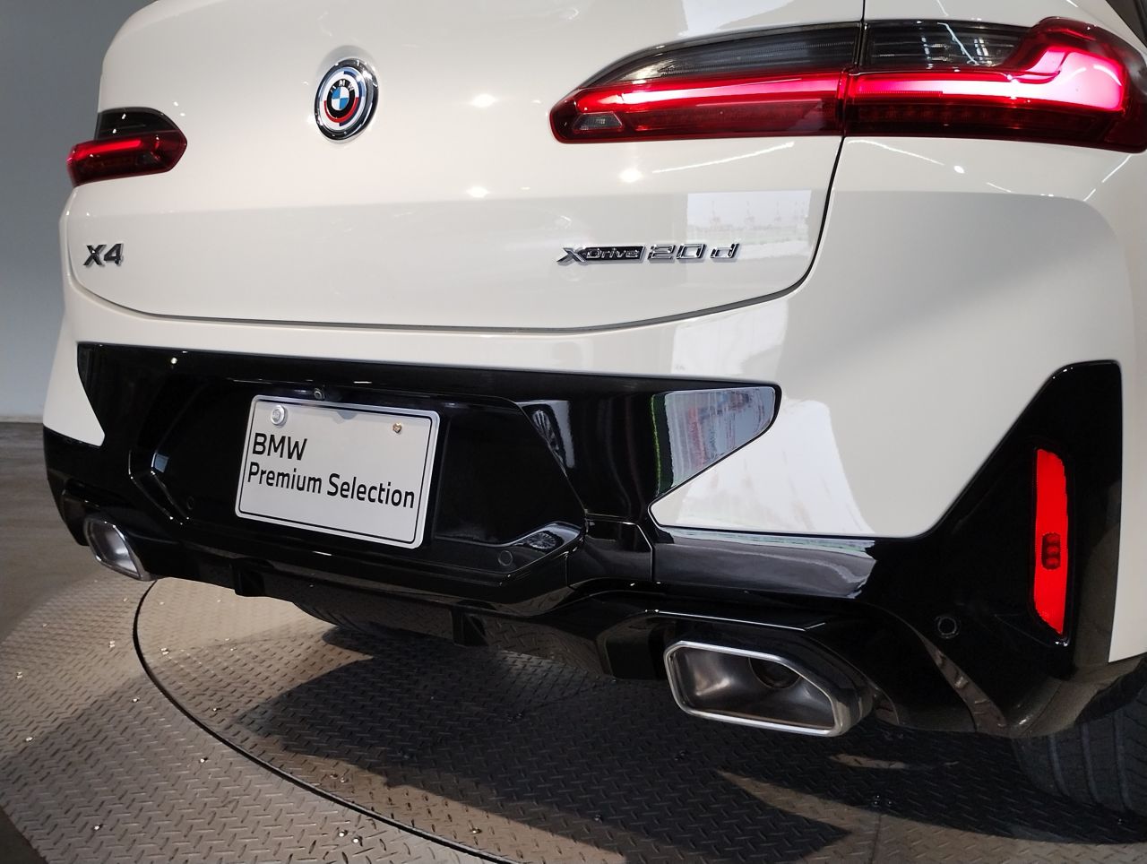 X4 xDrive20d RHD