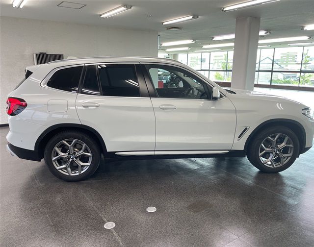 G01 X3 xDrive20i RHD ZA LCI