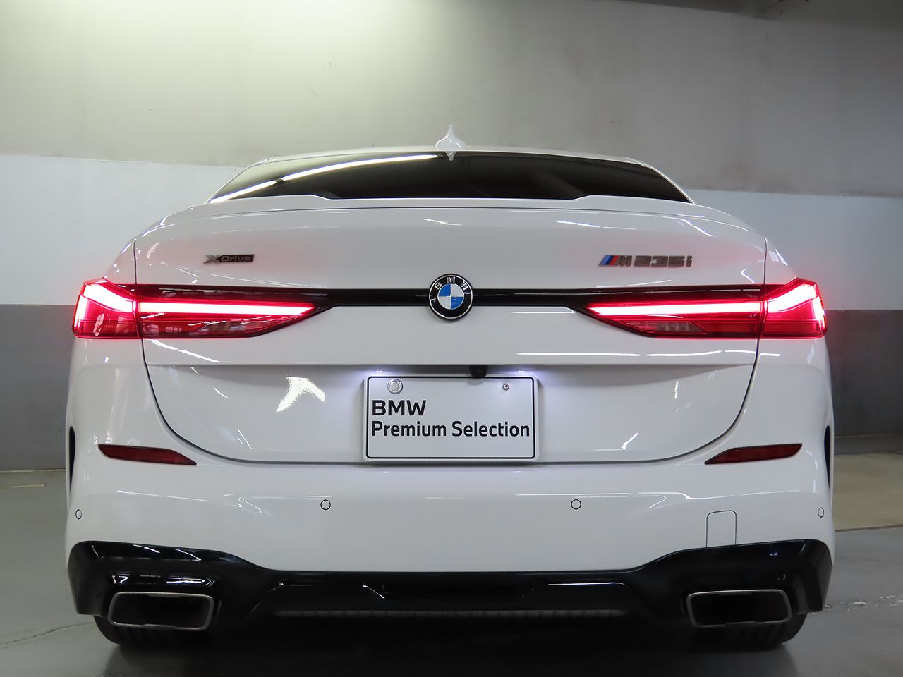 F4* **35i xDrive **** ***** B48 2.0i