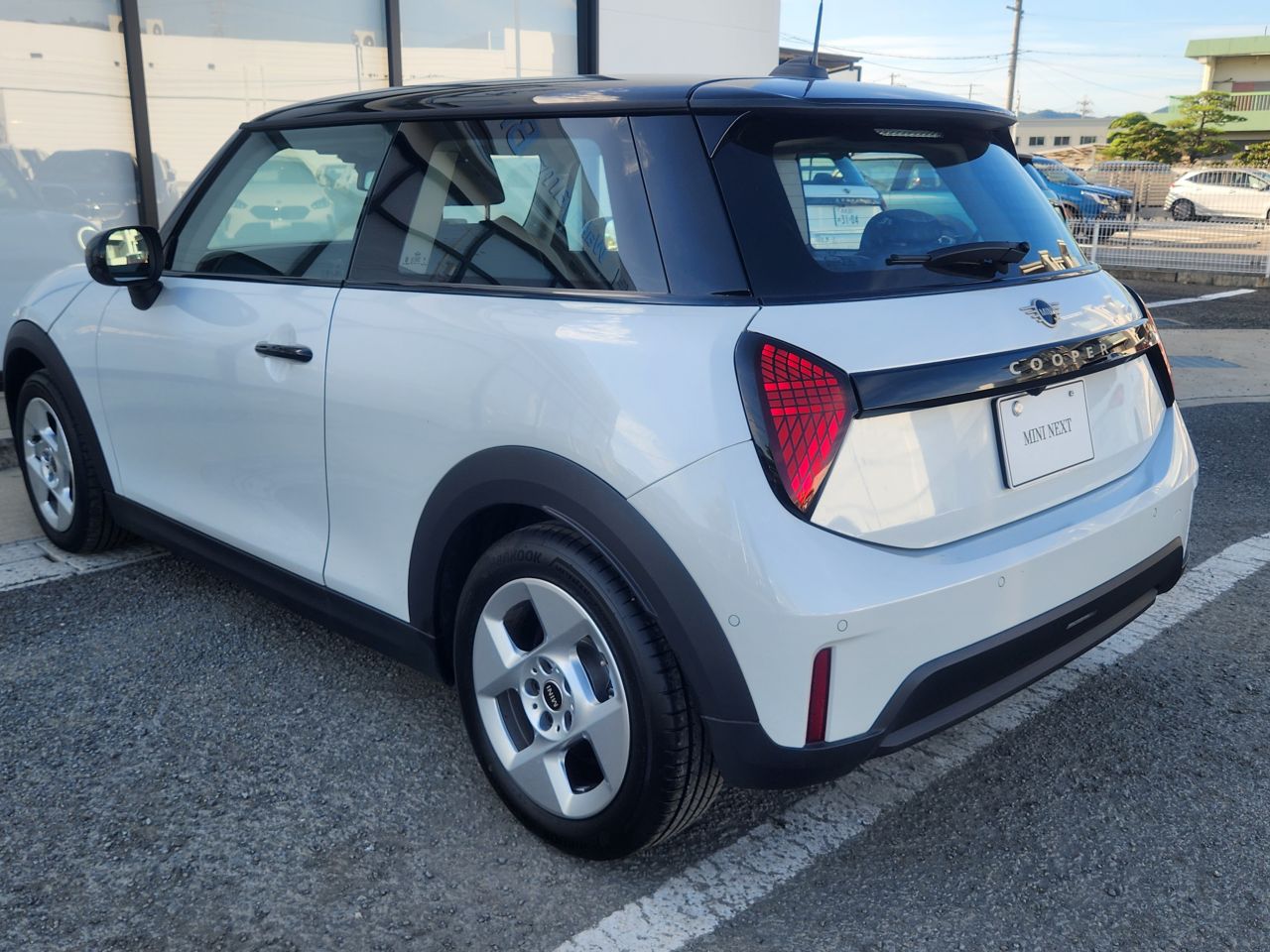 F66 MINI Cooper C 3Dr