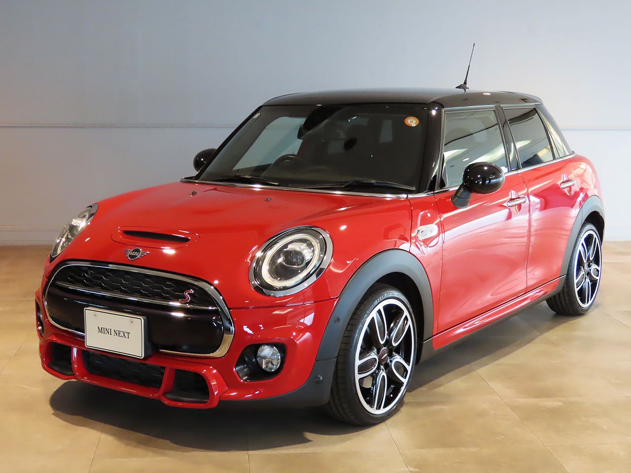 MINI COOPER SD 5 DOOR.