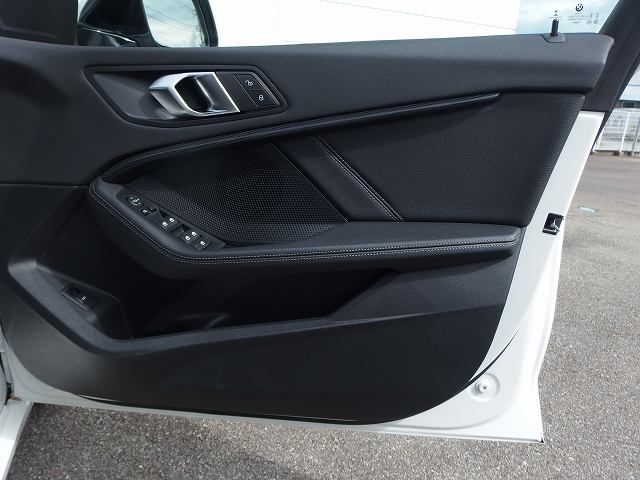 F40 118d Sports Hatch 5-door B47 2.0d