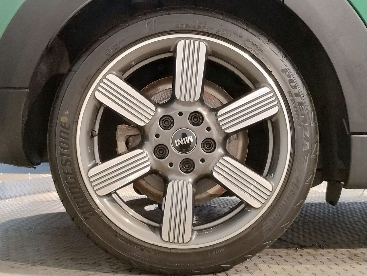 F55 COOPER S D(AT)